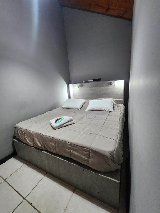 El Refugio Lodge Hostel Ushuaia Ngoại thất bức ảnh